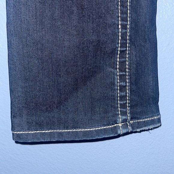 Miss Me Bootcut Jeans - size 25 Thick Stitch Bling Chain. X - Picture 6 of 7